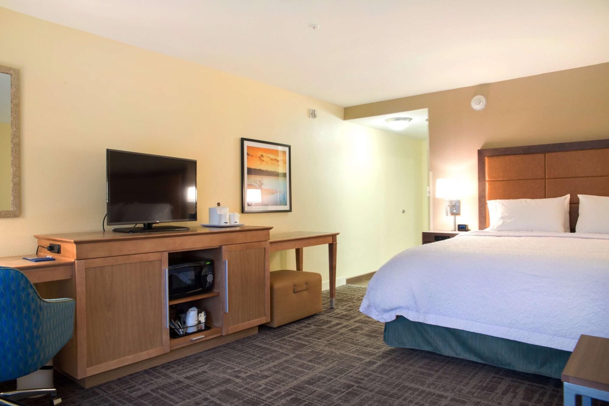 Hampton Inn & Suites Big Rapids, Mi Esterno foto