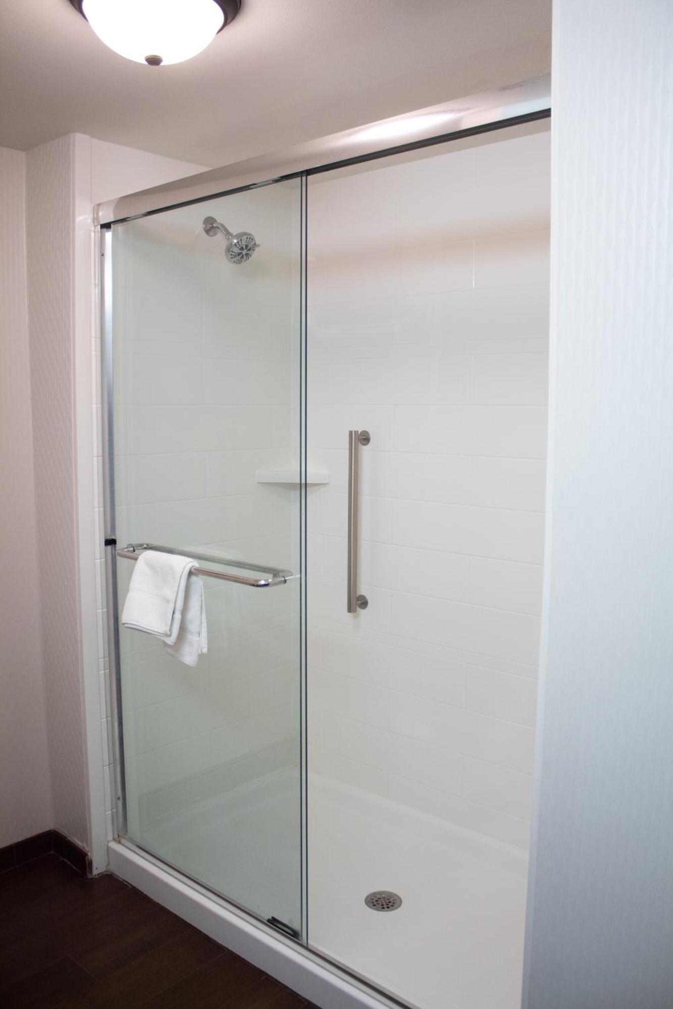 Hampton Inn & Suites Big Rapids, Mi Esterno foto