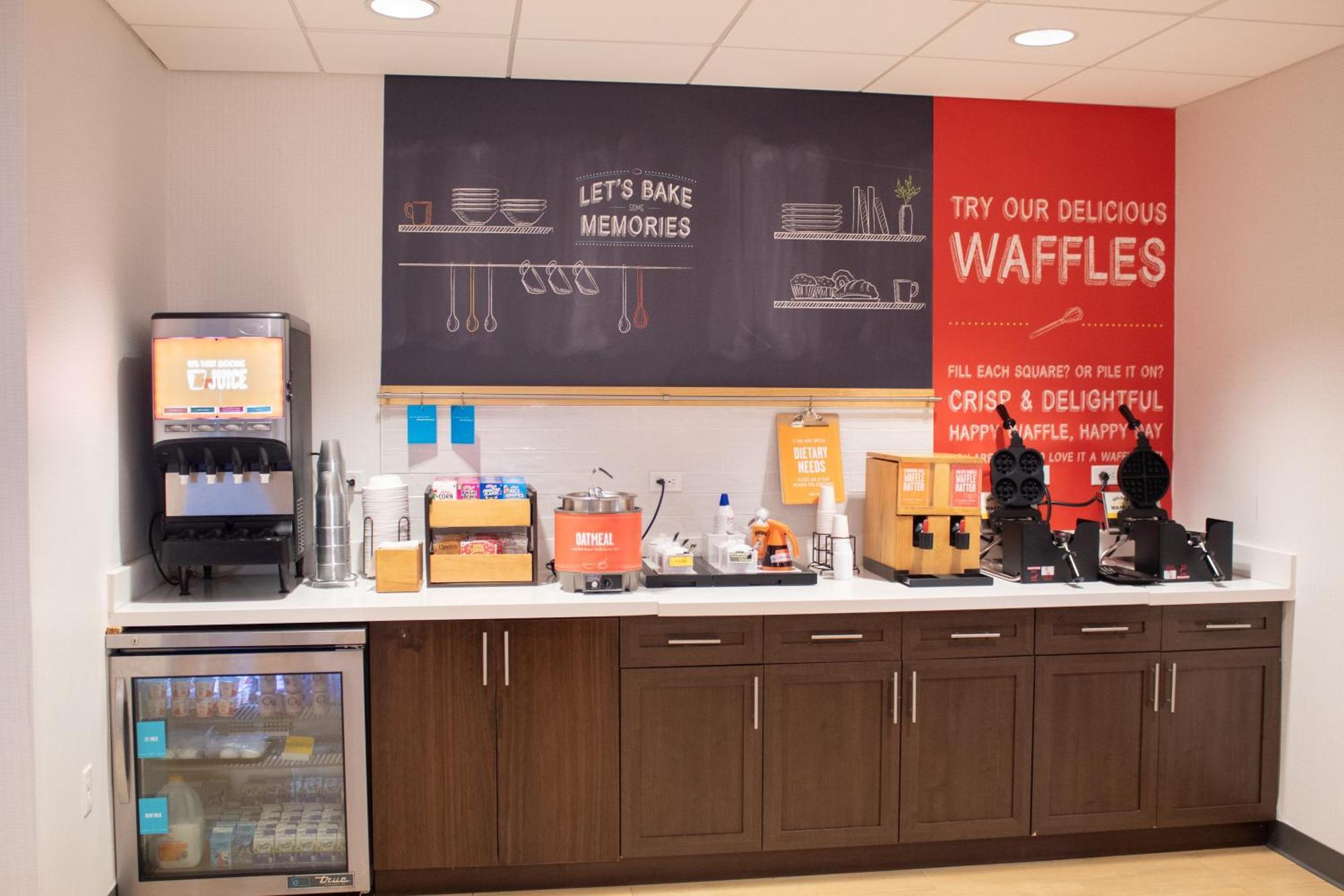 Hampton Inn & Suites Big Rapids, Mi Esterno foto